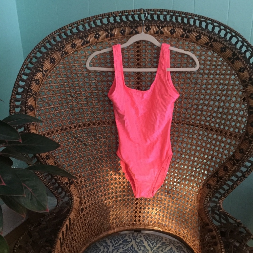 VINTAGE 90’s Neon One Piece Swimsuit BAYWATCH